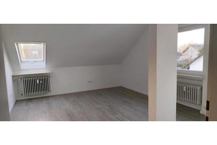 1 Zimmer Wohnung - 400,00&nbsp;EUR Kaltmiete, ca.&nbsp; 27,00&nbsp;m&sup2; in Bruchköbel (PLZ: 63486)