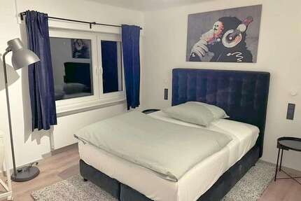 WG-Zimmer in Frankfurt am Main 999,00 € 25 m²