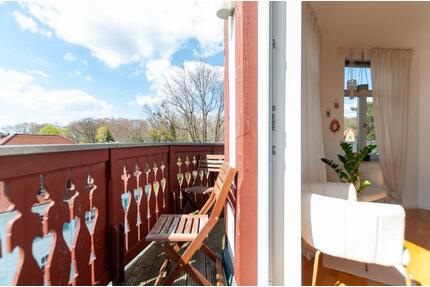 Loschwitz - 3,5 -Zi.-Dachgeschoss-Wohnung mit Türmzimmer und Balkon - Dresden