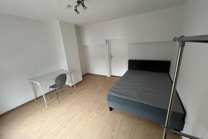 -Hochwertig und neuwertig modernisiertes WG Zimmer- - Lemgo