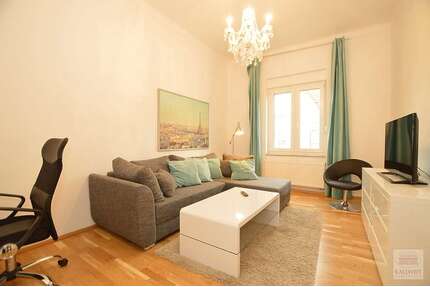 Wohnen auf Zeit in Düsseldorf Bilk 1.290,00 € - Düsseldorf / Bilk