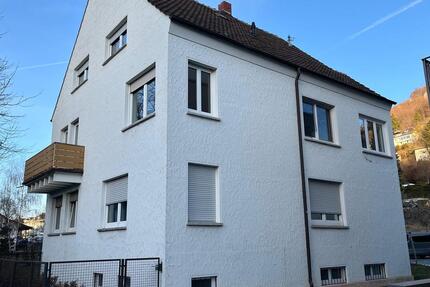 Modernisierte 3,5- Zimmer Wohnung mit Balkon- Erstbezug nach kompletter Sanierung - Albstadt