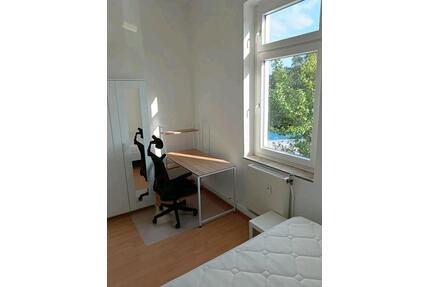 Helles WG-Zimmer im schönen Altbau am Schölerberg sofort frei - Osnabrück Nahne
