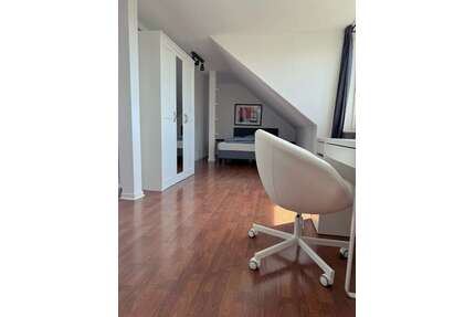 WG-Zimmer in Düsseldorf 799,00 € 15 m²