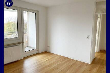 Helle 2 Zimmer & Balkon in grüner Citylage - renoviert, guter Schnitt, Wannenbad, Aufzug - Bielefeld Innenstadt