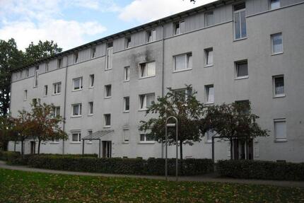 Miet mich - interessante 2,5-Zimmer-Wohnung mit Ausblick - Bremen Burglesum