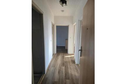 3 Zimmer Wohnung - 410,00&nbsp;EUR Kaltmiete, ca.&nbsp; 59,50&nbsp;m&sup2; in Bad Frankenhausen/Kyffhäuser (PLZ: 06567)