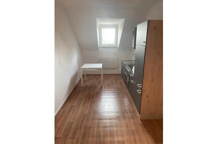 3 Zimmer Wohnung - 755,00&nbsp;EUR Kaltmiete, ca.&nbsp; 75,00&nbsp;m&sup2; in Selbitz (PLZ: 95152)