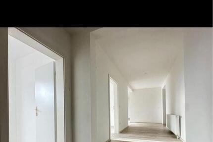 Moderne 5 Zimmer Wohnung mit 30m2 Terasse - Weisenheim am Sand