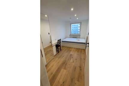 WG-Zimmer in München 695,00 € 10 m²