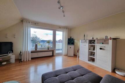 3-Zimmer DG-Wohnung (79 m²) mit großem Balkon & Gartenblick - Werl