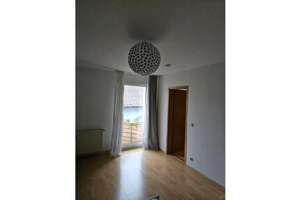 3 Zimmer Wohnung, 50 qm, Mainz-Kostheim, frei ab 15.05. - Wiesbaden