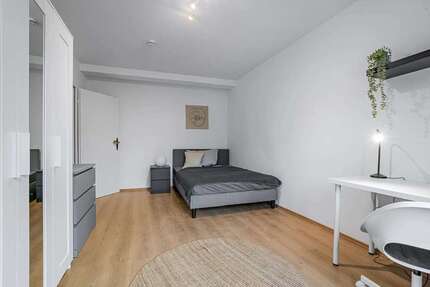 WG-Zimmer in München 980,00 € 15 m²