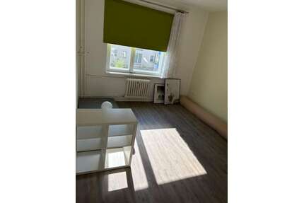 WG-Zimmer in Berlin 650,00 € 14 m²