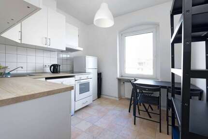 WG-Zimmer in Berlin 590,00 € 9 m²