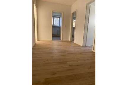 Wohnung zum Mieten in Wuppertal 525,00 € 70.7 m²