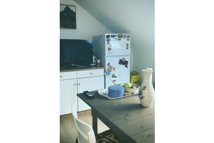 2 Zimmer in gemütlicher Mädels-WG Apartment Wohnung - Saarbrücken Kieselhumes