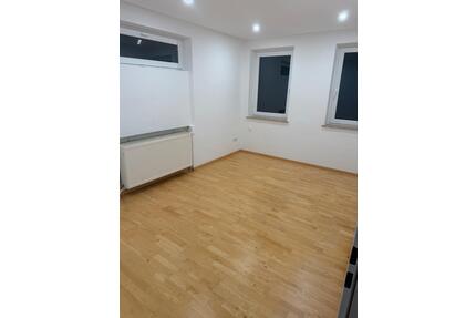 WG Zimmer zur Miete - 500,00&nbsp;EUR Kaltmiete, ca.&nbsp; 56,00&nbsp;m&sup2; in Rendsburg (PLZ: 24768)