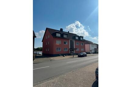 2 Zimmer Wohnung in Bürrig - 770,00&nbsp;EUR Kaltmiete, ca.&nbsp; 50,00&nbsp;m&sup2; in Leverkusen (PLZ: 51371) Bürrig