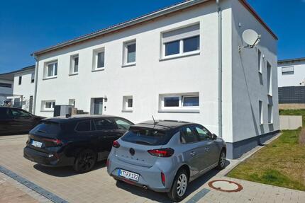 4,5 Zimmer Wohnung - 1.360,00&nbsp;EUR Kaltmiete, ca.&nbsp; 128,00&nbsp;m&sup2; in Kitzingen (PLZ: 97318)