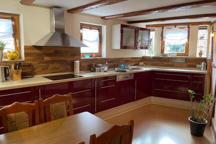 Schöne WG-Zimmer im Stadthaus mit großer Balkon-Terrasse - Stadtroda