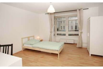 WG-Zimmer in Berlin 615,00 € 14 m²