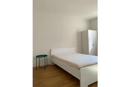 WG-Zimmer in Berlin 620,00 € 15 m²