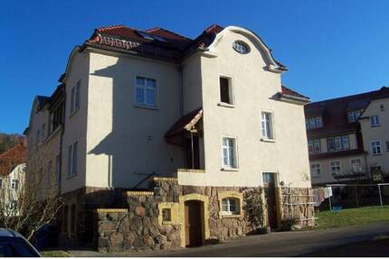 4 Zimmer Wohnung - 490,00&nbsp;EUR Kaltmiete, ca.&nbsp; 84,70&nbsp;m&sup2;&nbsp;Wohnfl&auml;che in Rossau (PLZ: 09661) Schönborn-Dreiwerden