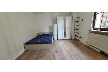 WG Zimmer in Nordheim - 350,00&nbsp;EUR Kaltmiete, ca.&nbsp; 17,00&nbsp;m&sup2; in Nordheim (PLZ: 74226)