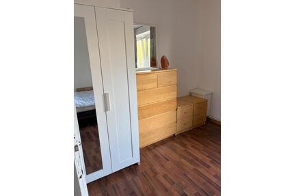 Zimmer in der Wohnung bis Ende 06.26 - Hamburg Ottensen
