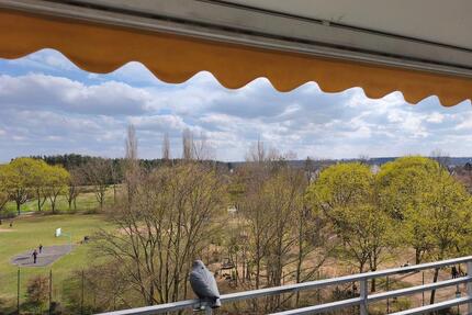 2 Zimmer renovierte Wohnung zu vermieten 62 qm mit Tiefgarage - Oberasbach