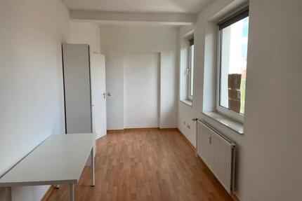Zimmer in zentraler 4er WG - 342,00&nbsp;EUR Kaltmiete, ca.&nbsp; 17,00&nbsp;m&sup2; in Osnabrück (PLZ: 49074)