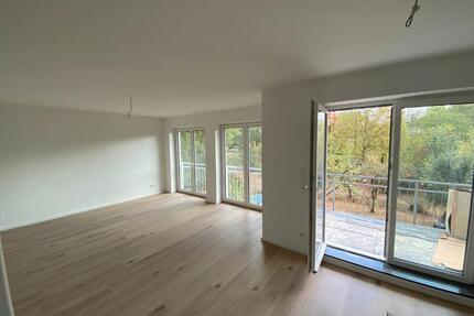 3 Zimmer Kü Bad Balk. Stellpl. OF Rosenhöhe 95 m2 - Offenbach am Main Buchrain