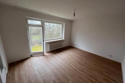 2 Zimmer im Grünen, Einbauküche, Keller - Berlin Neukölln
