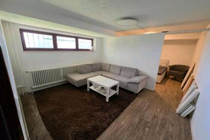 2 Zimmer Wohnung - 800,00&nbsp;EUR Kaltmiete, ca.&nbsp; 65,00&nbsp;m&sup2; in Waldenbuch (PLZ: 71111)