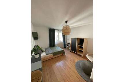 WG-Zimmer in Frankfurt am Main 675,00 € 16 m²