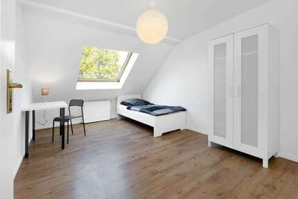 WG-Zimmer in Berlin 620,00 € 15 m²