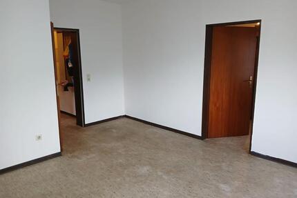 2 Zimmer Küche-Bad Wohnung in Plaidt zu vermieten