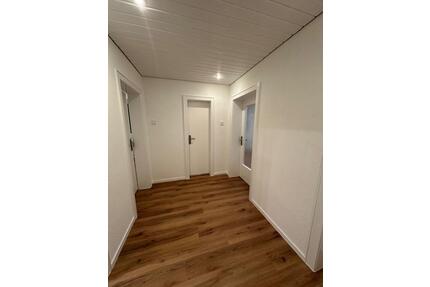 Kernsanierte 3-Zimmer DG-Wohnung zum 01.06.2026 - Seelze