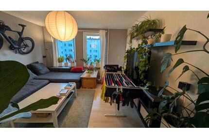 Zu vermieten: Helle 2 Zimmer Wohnung Darmstadt möbliert, Balkon