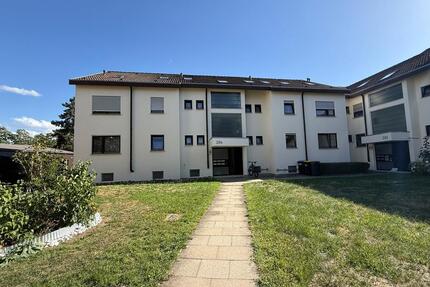 3,5 Zimmer 79m2 ZU VERMIETEN - 1.200,00&nbsp;EUR Kaltmiete, ca.&nbsp; 79,00&nbsp;m&sup2; in Reutlingen (PLZ: 72766) Sondelfingen