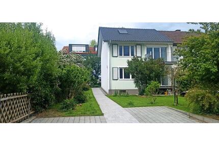 Erstbezug 3 Zimmer Maisonette Wohnung in DHH Bodensee, Meersburg