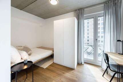 WG-Zimmer in Frankfurt am Main 655,00 € 10 m²