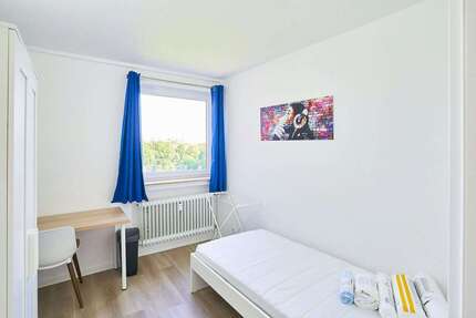 WG-Zimmer in Düsseldorf 609,00 € 10 m²