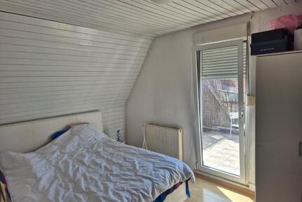 3 Zimmer DG Wohnung Zentrumsnah WM 1150 € - Nürtingen