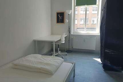 WG-Zimmer in Berlin 599,00 € 13 m²