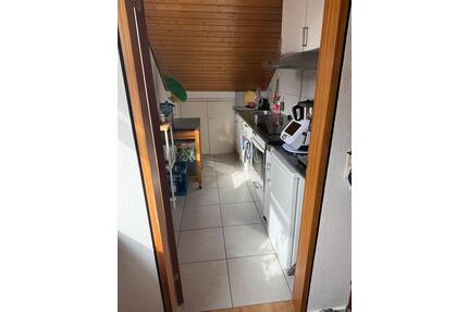 2 Zimmer DG Wohnung möbliertteilmöbliert 55qm - Schönaich