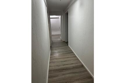 Dachgeschoss-Wohnung 6 Zimmer in Völklingen zu Vermieten