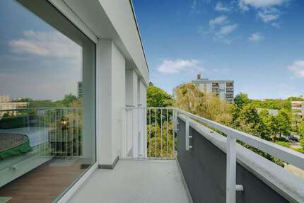 WG-Zimmer in München 950,00 € 15 m²