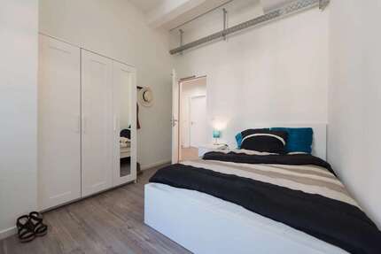 WG-Zimmer in München 995,00 € 14 m²